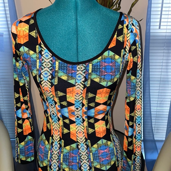 Good Times USA | Multicolored Low Cut Abstract Paint Midi Bodycon Dress - Picture 2 of 5